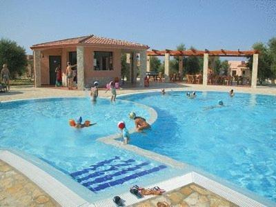Santa Maria Villaggio Turistico 维耶斯泰 外观 照片